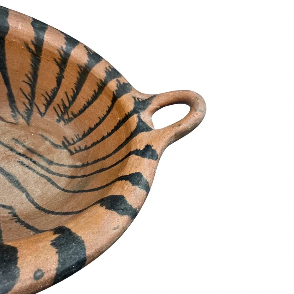 Puebla Ware Pottery Bowl‎ w/ Black Linear Design Vtg Handmade Pottery Terracotta